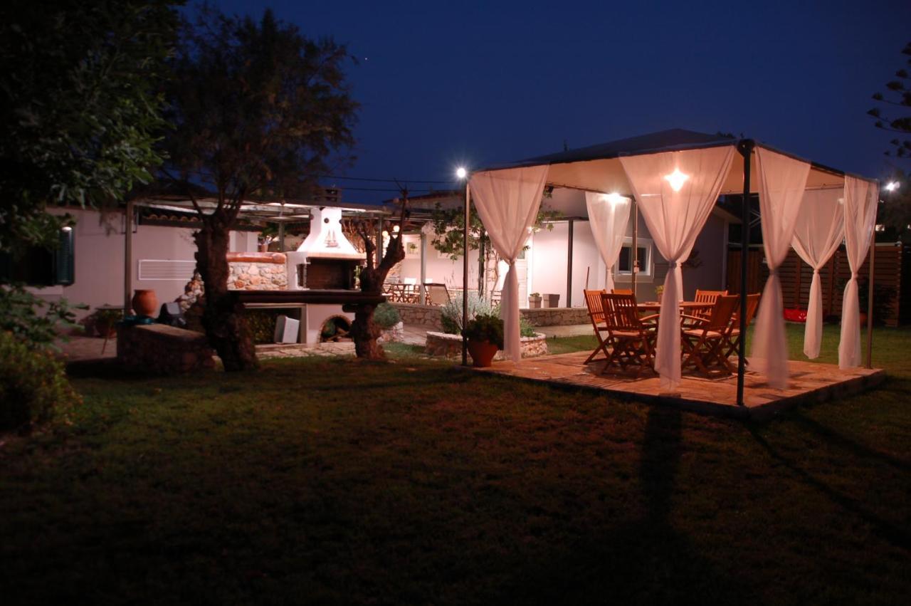 Domenica Apts I Laganas Luaran gambar