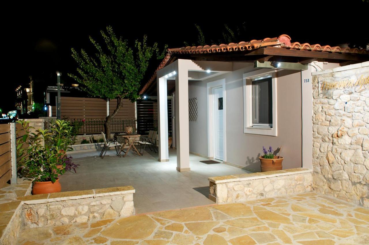 Domenica Apts I Laganas Luaran gambar